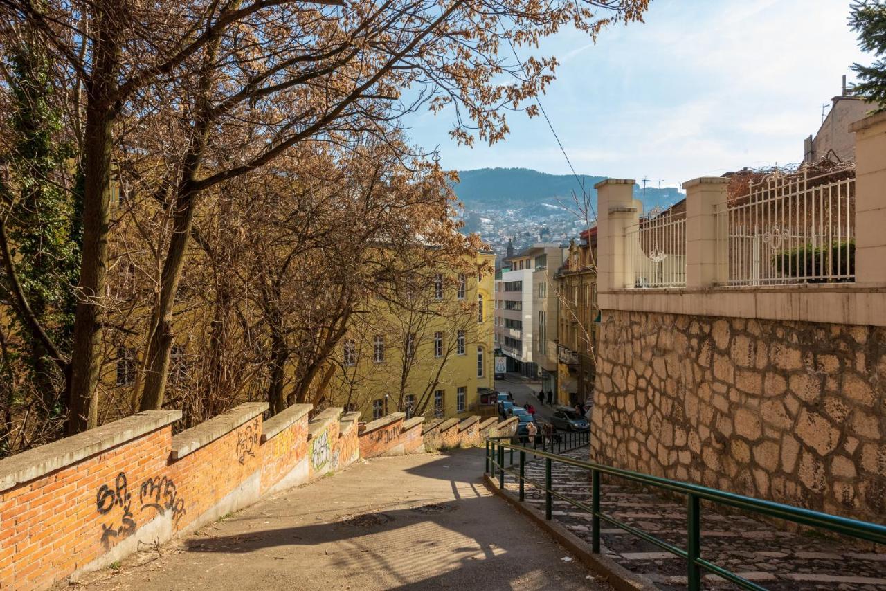 Apartments Emerald Free Garage Parking Sarajevo Exterior foto